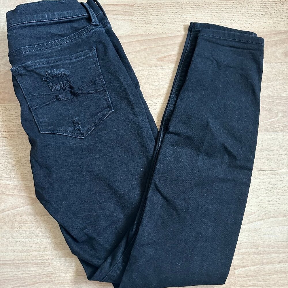 Mudd Skinny Jeans